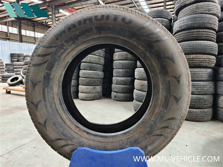 235/70R16 Þung-Notuð dekk