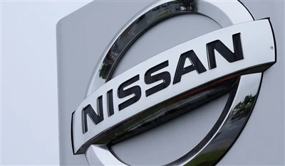 Nissan sekkur dýpra í tapið: misheppnuð samruni og þrýstingur á endurskipulag...